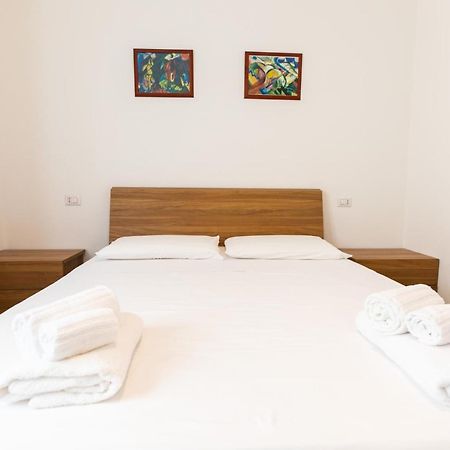 Theo'S Rooms Olbia Exterior foto