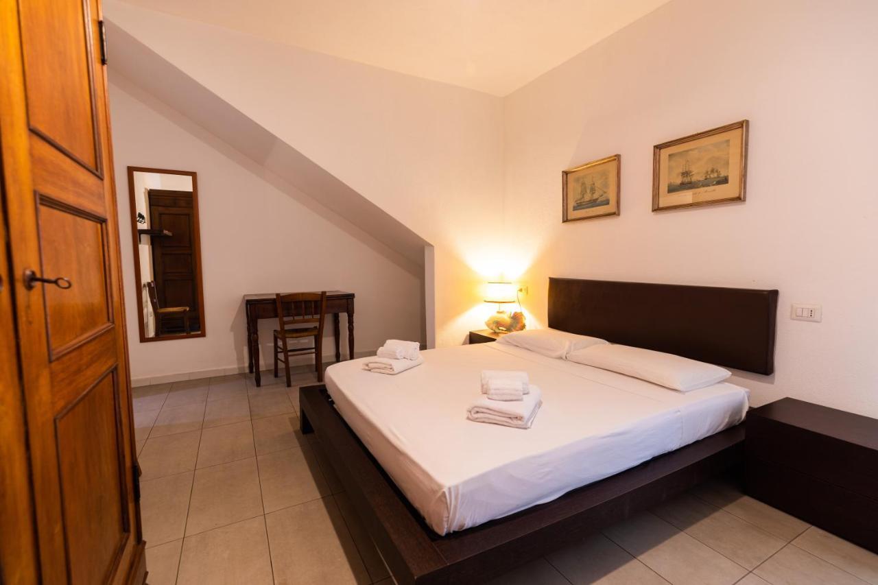 Theo'S Rooms Olbia Exterior foto